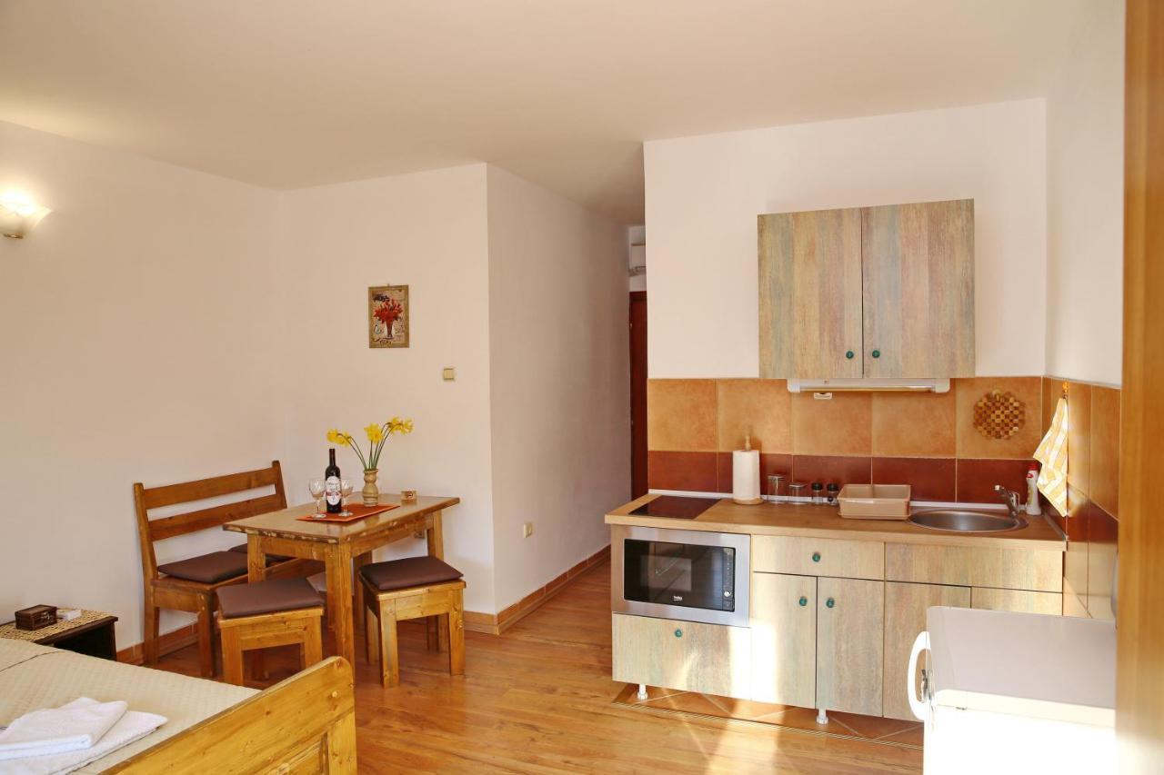 Loki Apartments Kotor Exterior photo